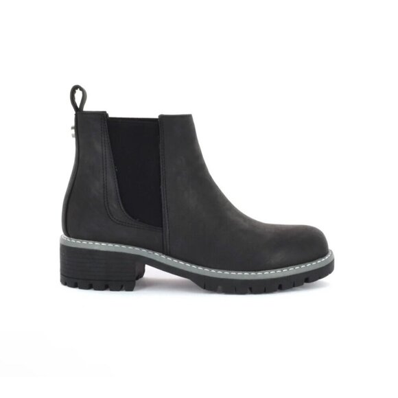 2for30💥‼️NIB Seven‎ Billie Black Chelsea Boot Pull-On Lug Sole - Picture 1 of 12